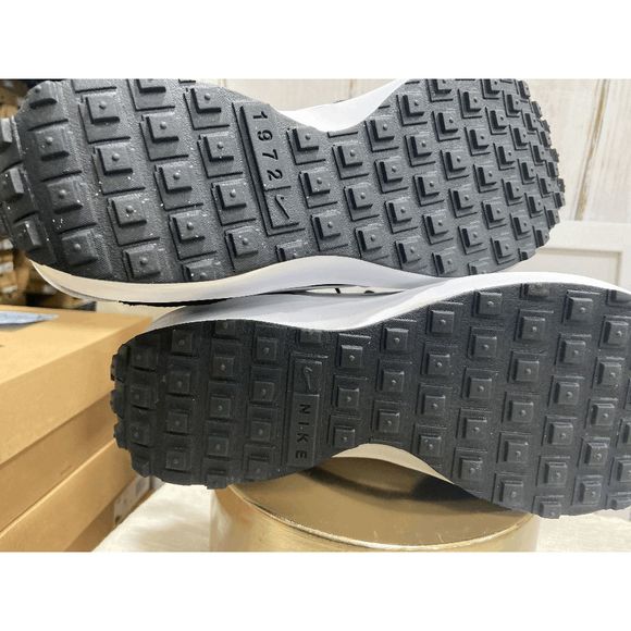 Nike Men's Waffle Debut Sneakers - Black/White 8 - Picture 5 of 10